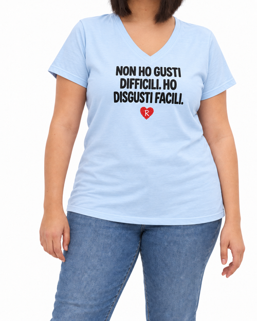Carica immagine 1 in visualizzazione galleria. T-shirt Curvy Disgusti