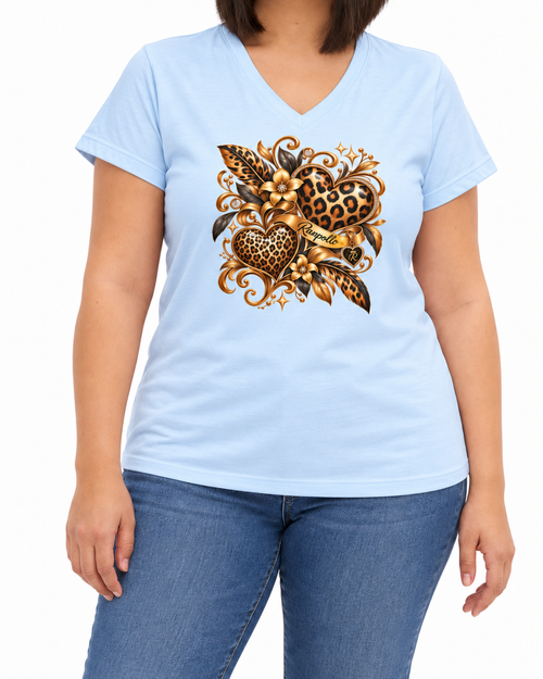 Carica immagine 1 in visualizzazione galleria. T-shirt Curvy Leoheart