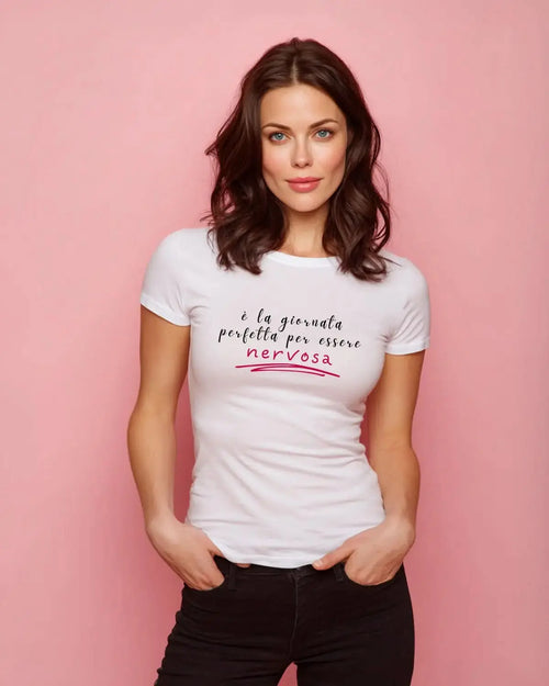 Carica immagine 1 in visualizzazione galleria. T-shirt Regular Nervosa