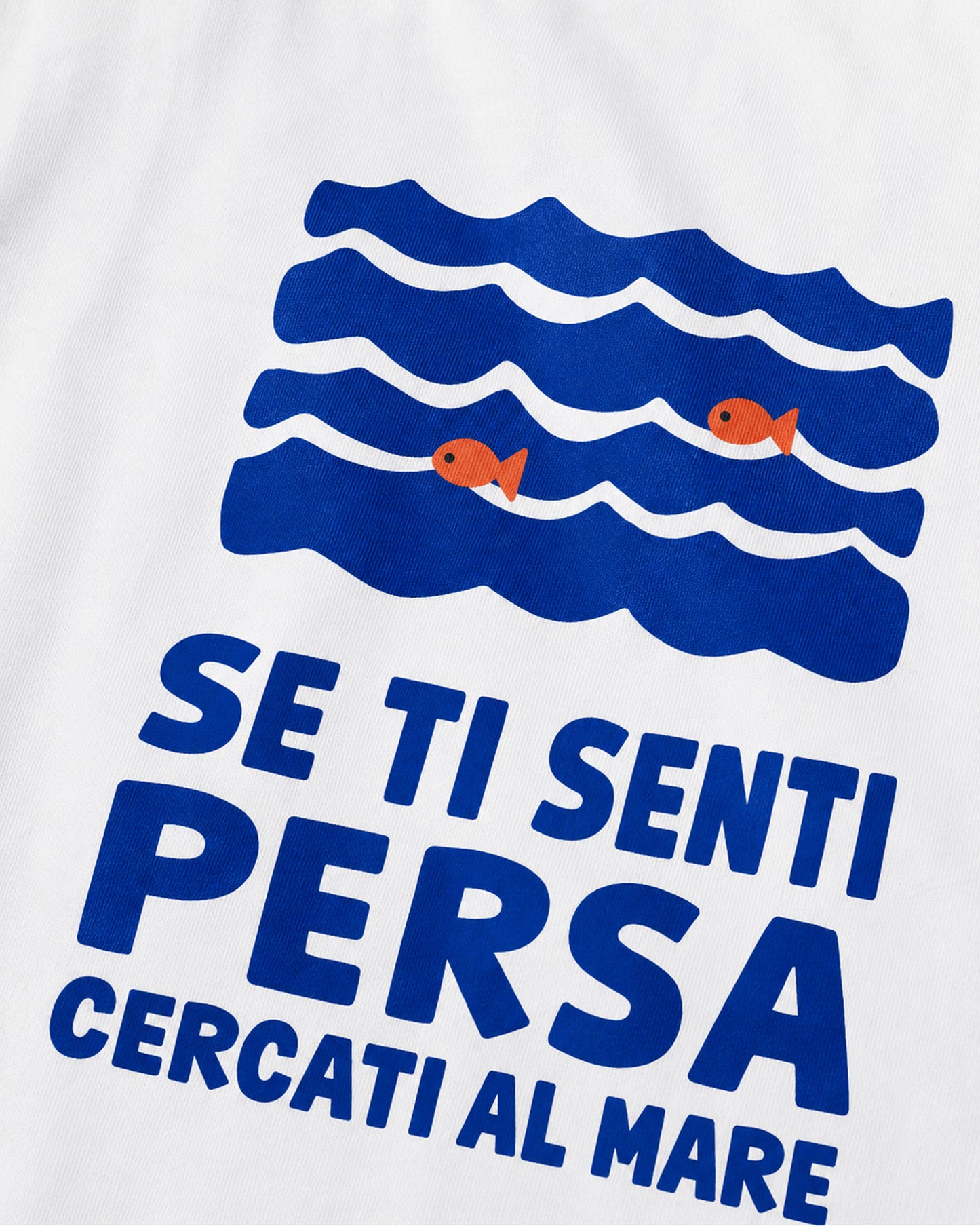 Curvy Lost T-shirt