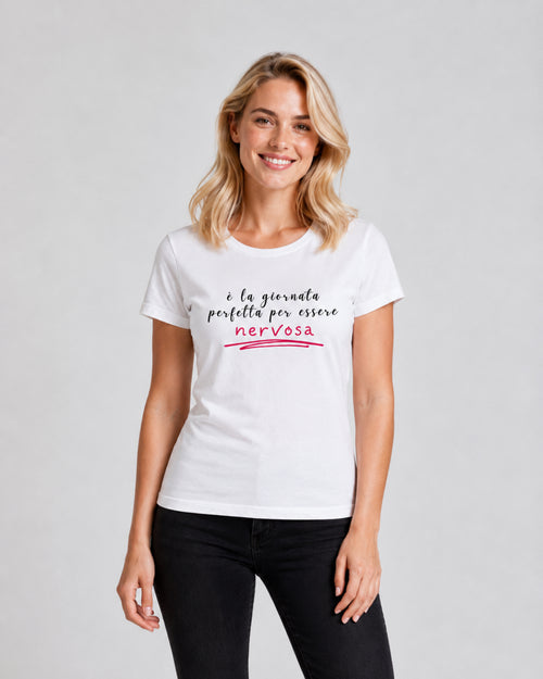 Load image 1 in gallery view. T-shirt Regular Nervous