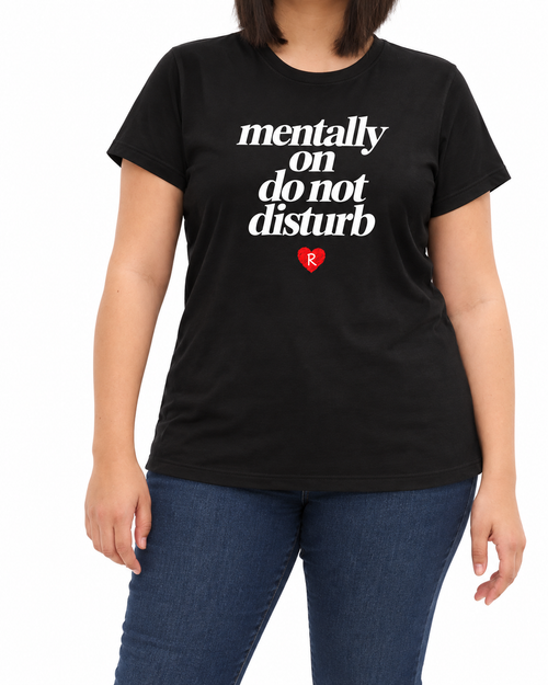 Carica immagine 1 in visualizzazione galleria. T-shirt Curvy Disturb