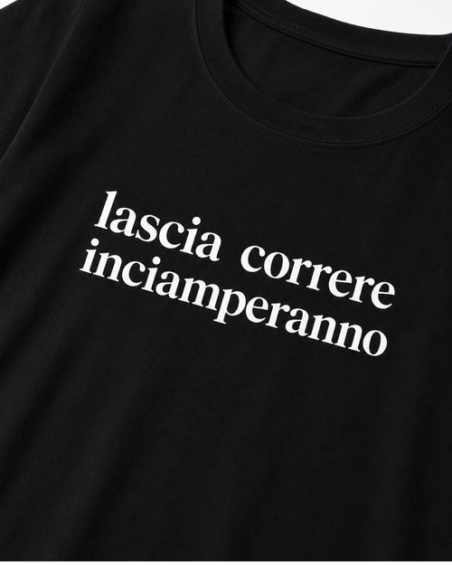 Carica immagine 1 in visualizzazione galleria. T-shirt Curvy Correre