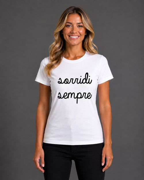 Carica immagine 1 in visualizzazione galleria. T-shirt Regular Sorridi