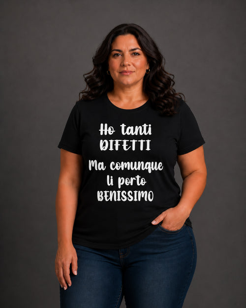 Carica immagine 1 in visualizzazione galleria. T-shirt Curvy Difetti