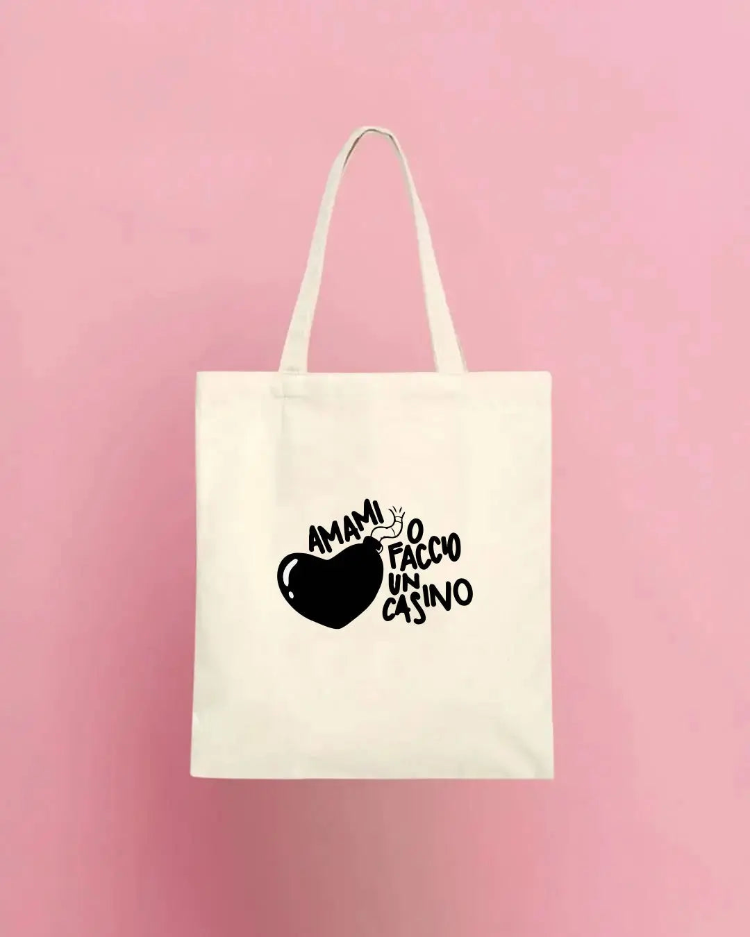 Tote Love Me